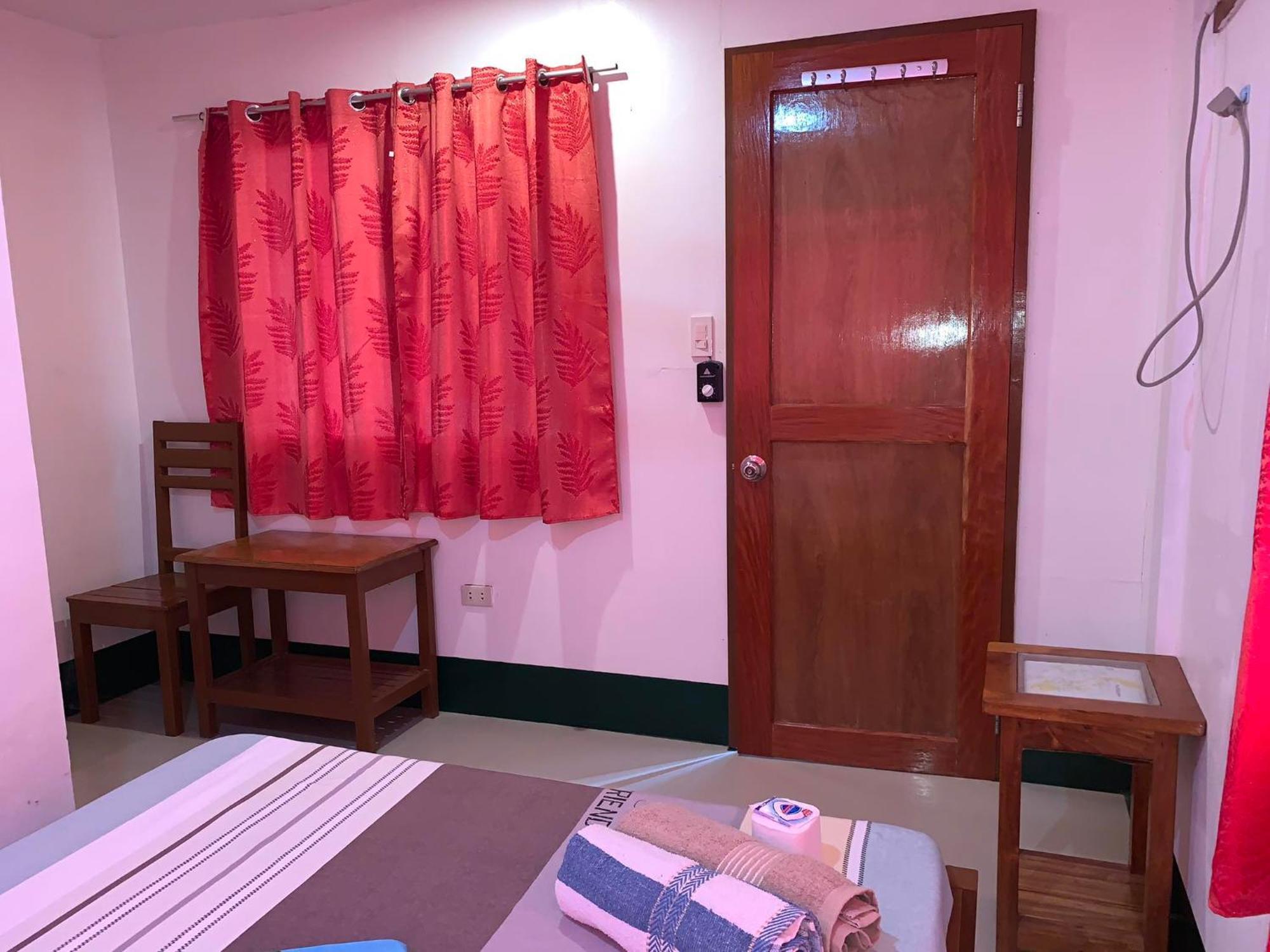Divinagracia Cottages San Vicente  Ngoại thất bức ảnh